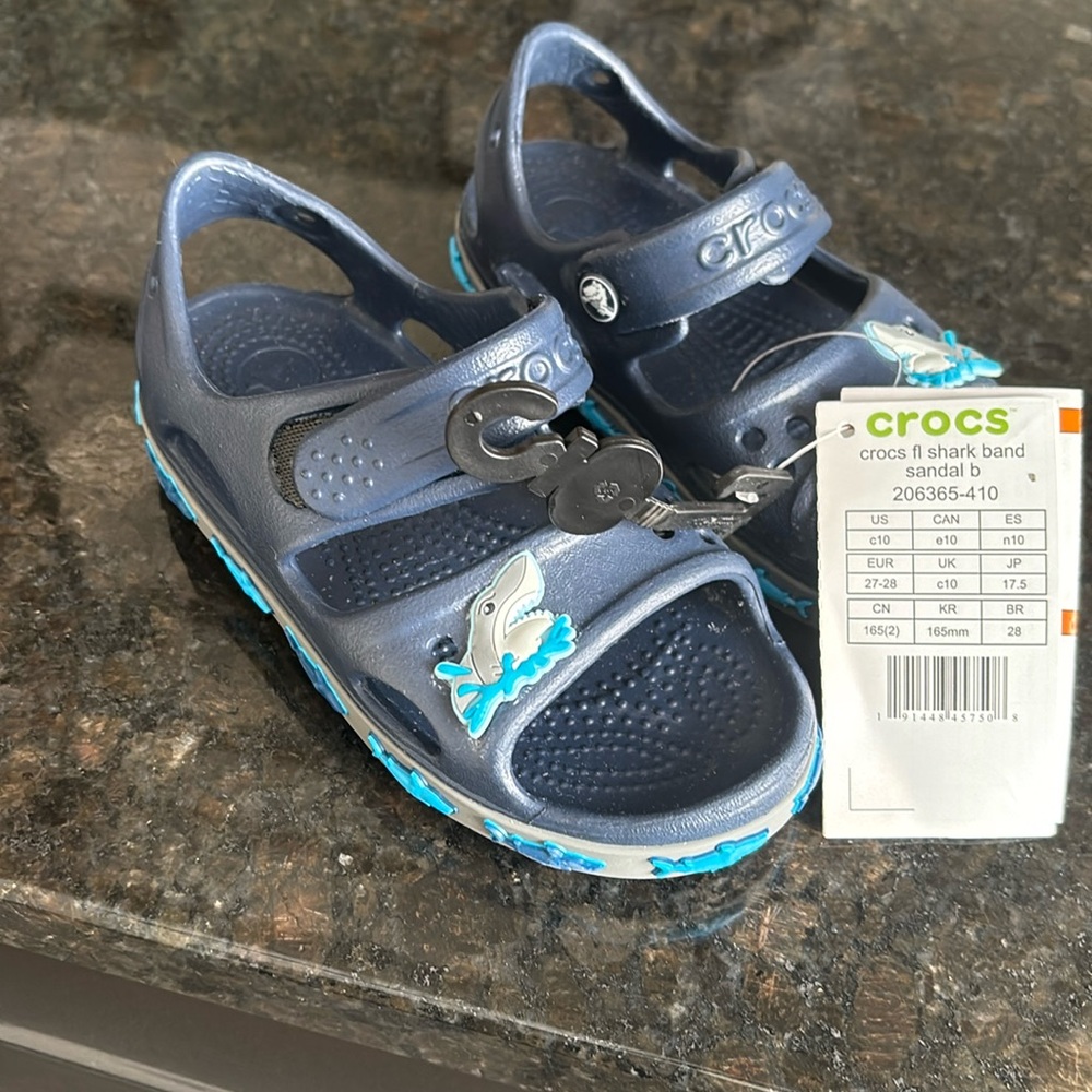 New crocs size c10